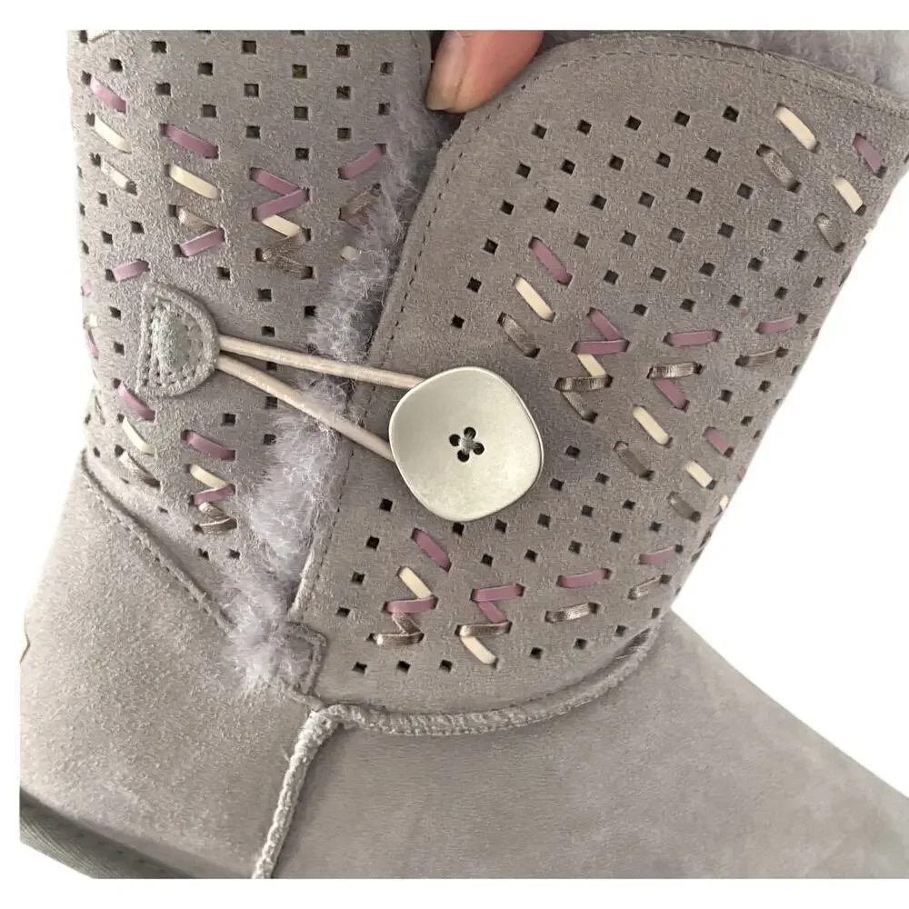 UGG Bailey Button Tehuano Pencil Lead Sheepskin Boots - Size 9